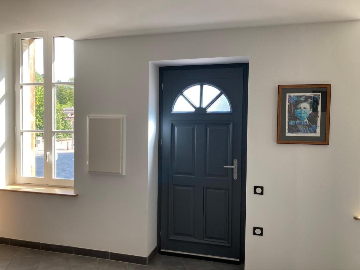 Charleville-Mézières Suite Charles - Vue Musee Rimbaud מראה חיצוני תמונה