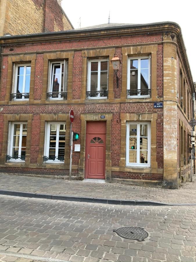 Charleville-Mézières Suite Charles - Vue Musee Rimbaud מראה חיצוני תמונה
