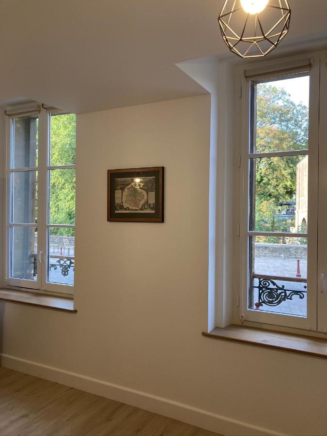 Charleville-Mézières Suite Charles - Vue Musee Rimbaud מראה חיצוני תמונה